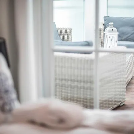 Strandschloss - Ferienwohnung Ocean One - Direkt Am Apartmán